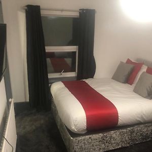 Triple Room Private Bathroom